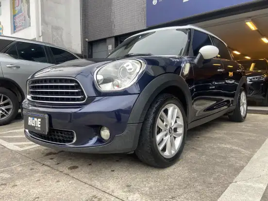 MINI-COUNTRYMAN-2011