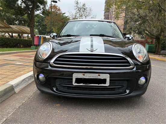 MINI-ONE-2011
