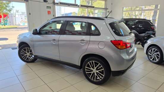 MITSUBISHI-ASX-2017