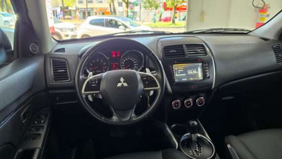 MITSUBISHI-ASX-2017