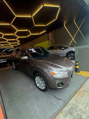 MITSUBISHI-ASX-2016