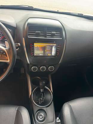 MITSUBISHI-ASX-2016