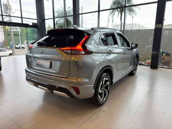 MITSUBISHI-ECLIPSE CROSS-1.5 MIVEC TURBO GASOLINA HPE-S CVT MITSUBISHI-ECLIPSE CROSS-2025