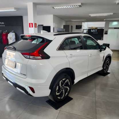 MITSUBISHI-ECLIPSE CROSS-2025