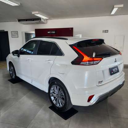 MITSUBISHI-ECLIPSE CROSS-1.5 MIVEC TURBO GASOLINA RUSH CVT MITSUBISHI-ECLIPSE CROSS-2025