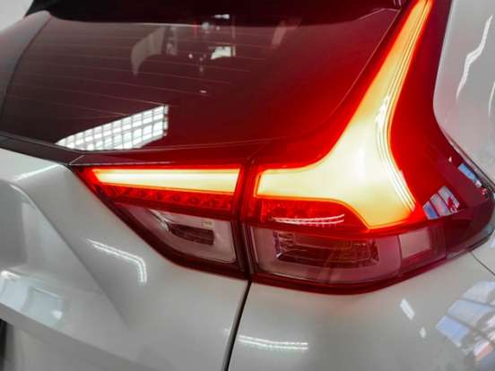 MITSUBISHI-ECLIPSE CROSS-1.5 MIVEC TURBO GASOLINA RUSH CVT MITSUBISHI-ECLIPSE CROSS-2025