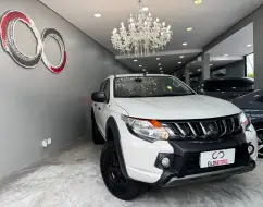 MITSUBISHI L200 TRITON 2.4 16V TURBO DIESEL OUTDOOR GLS CD 4X4 AUTOMÁTICO MITSUBISHI L200 TRITON 2.4 16V TURBO DIESEL OUTDOOR GLS CD 4X4 AUTOMÁTICO