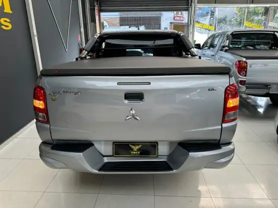 MITSUBISHI-L200 TRITON-2.4 16V TURBO DIESEL SPORT GL CD 4P 4X4 MANUAL MITSUBISHI-L200 TRITON-2018