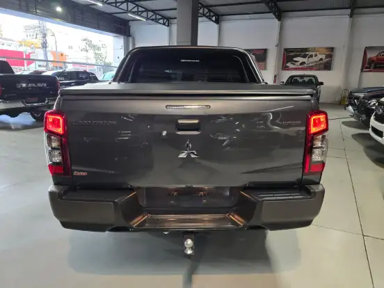 MITSUBISHI-L200 TRITON-2024