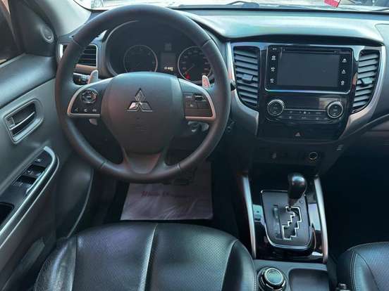 MITSUBISHI-L200 TRITON-2.4 16V TURBO DIESEL SPORT HPE TOP CD 4P 4X4 AUTOMÁTICO MITSUBISHI-L200 TRITON-2016