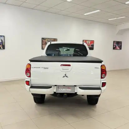 MITSUBISHI-L200 TRITON-2013