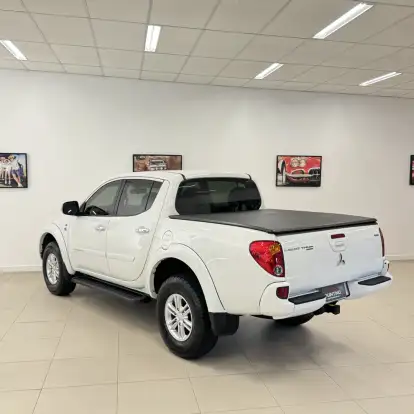 MITSUBISHI-L200 TRITON-2013
