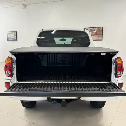 MITSUBISHI-L200 TRITON-2013