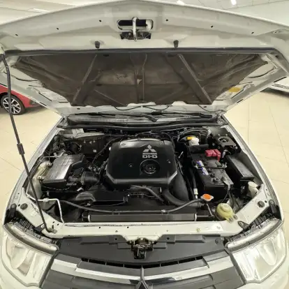 MITSUBISHI-L200 TRITON-2013