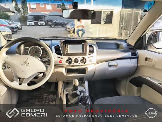 MITSUBISHI-L200 TRITON-2012