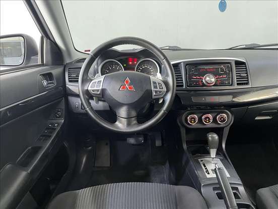 MITSUBISHI-LANCER-2.0 HL 16V GASOLINA 4P AUTOMÁTICO MITSUBISHI-LANCER-2018