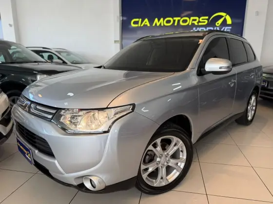 MITSUBISHI OUTLANDER 2.0 16V GASOLINA 4P AUTOMÁTICO