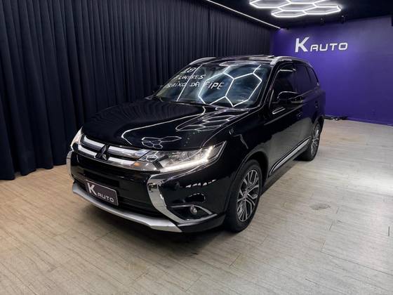 MITSUBISHI OUTLANDER 2.0 COMFORT 16V GASOLINA 4P AUTOMÁTICO