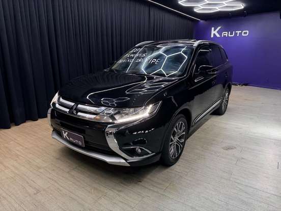 MITSUBISHI-OUTLANDER-2.0 COMFORT 16V GASOLINA 4P AUTOMÁTICO MITSUBISHI-OUTLANDER-2017