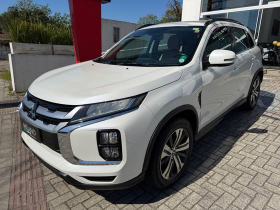 MITSUBISHI OUTLANDER 2.0 MIVEC GASOLINA HPE AUTOMÁTICO