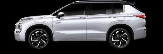 MITSUBISHI-OUTLANDER-2025