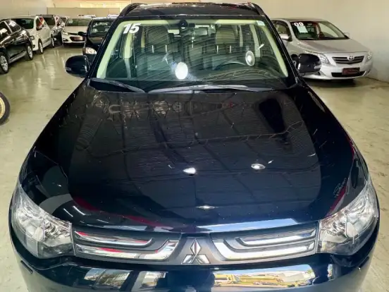 MITSUBISHI-OUTLANDER-3.0 GT 4X4 V6 24V GASOLINA 4P AUTOMÁTICO MITSUBISHI-OUTLANDER-2014