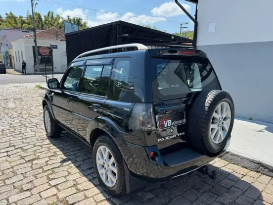 MITSUBISHI-PAJERO-2.5 HD 4X4 8V TURBO INTERCOOLER DIESEL 4P MANUAL MITSUBISHI-PAJERO-2010