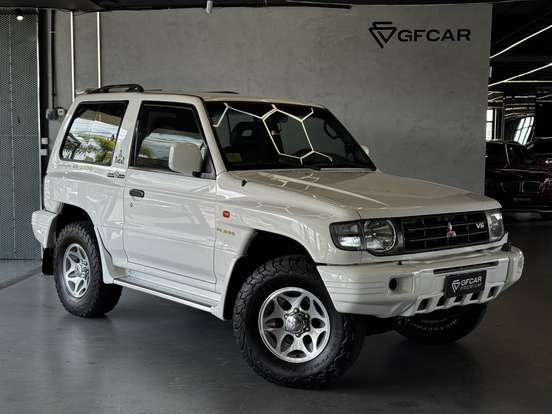 MITSUBISHI-PAJERO-3.5 GLS 4X4 V6 24V GASOLINA 2P AUTOMÁTICO MITSUBISHI-PAJERO-1999