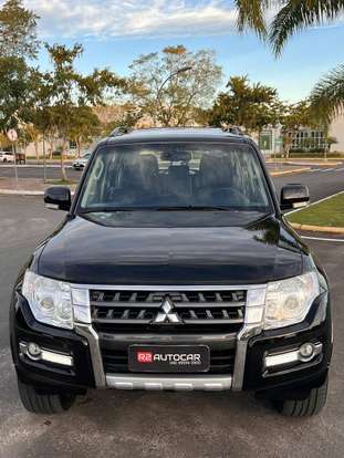 MITSUBISHI-PAJERO DAKAR-3.2 HPE 4X4 7 LUGARES 16V TURBO INTERCOOLER DIESEL 4P AUTOMÁTICO MITSUBISHI-PAJERO DAKAR-2017