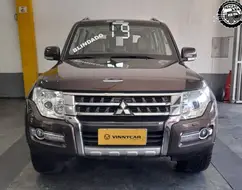 MITSUBISHI PAJERO FULL 3.2 HPE 4X4 16V TURBO INTERCOOLER DIESEL 4P AUTOMÁTICO MITSUBISHI PAJERO FULL 3.2 HPE 4X4 16V TURBO INTERCOOLER DIESEL 4P AUTOMÁTICO