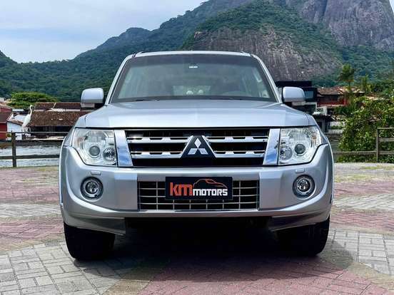 MITSUBISHI-PAJERO FULL-3.8 HPE 4X4 V6 24V GASOLINA 4P AUTOMÁTICO MITSUBISHI-PAJERO FULL-2014