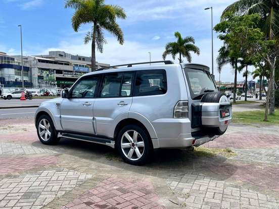 MITSUBISHI-PAJERO FULL-3.8 HPE 4X4 V6 24V GASOLINA 4P AUTOMÁTICO MITSUBISHI-PAJERO FULL-2014
