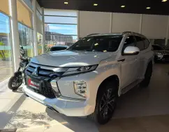 MITSUBISHI PAJERO SPORT 2.4 16V MIVEC TURBO DIESEL LEGEND AWD AUTOMÁTICO MITSUBISHI PAJERO SPORT 2.4 16V MIVEC TURBO DIESEL LEGEND AWD AUTOMÁTICO