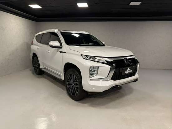MITSUBISHI-PAJERO SPORT-2.4 16V MIVEC TURBO DIESEL LEGEND AWD AUTOMÁTICO MITSUBISHI-PAJERO SPORT-2023