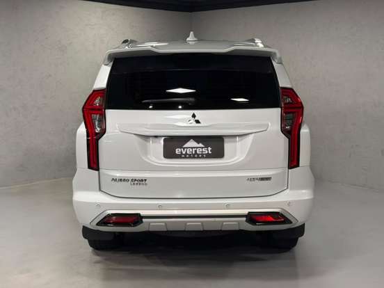 MITSUBISHI-PAJERO SPORT-2.4 16V MIVEC TURBO DIESEL LEGEND AWD AUTOMÁTICO MITSUBISHI-PAJERO SPORT-2023