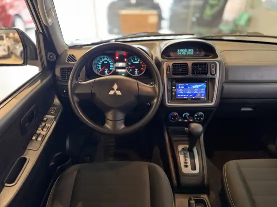 MITSUBISHI-PAJERO TR4-2014