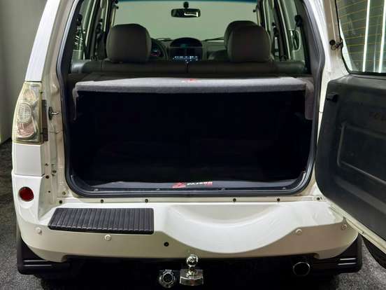MITSUBISHI-PAJERO TR4-2.0 4X2 16V 140CV FLEX 4P AUTOMÁTICO MITSUBISHI-PAJERO TR4-2013