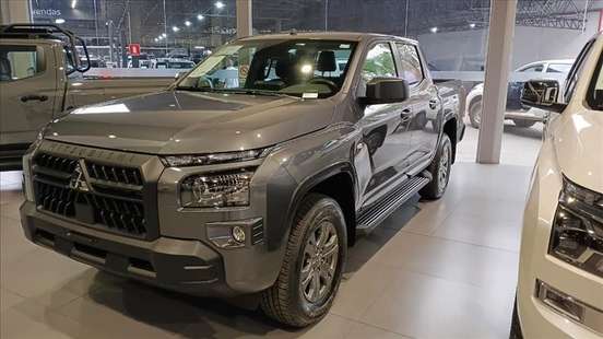 MITSUBISHI-TRITON-2.4 BITURBO DIESEL CD GLS 4X4 AUTOMÁTICO MITSUBISHI-TRITON-2026