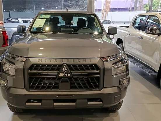 MITSUBISHI-TRITON-2.4 BITURBO DIESEL CD GLS 4X4 AUTOMÁTICO MITSUBISHI-TRITON-2026