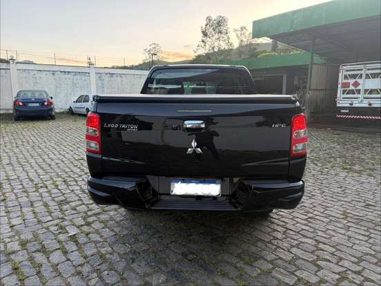 MITSUBISHI-L200 TRITON-2.4 16V TURBO DIESEL SPORT HPE CD 4P 4X4 AUTOMÁTICO MITSUBISHI-L200 TRITON-2018