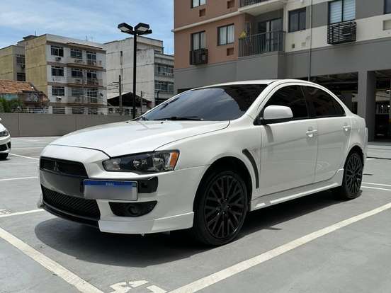 MITSUBISHI-LANCER-2.0 HL-T 16V GASOLINA 4P AUTOMÁTICO MITSUBISHI-LANCER-2018