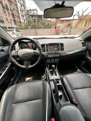 MITSUBISHI-LANCER-2018