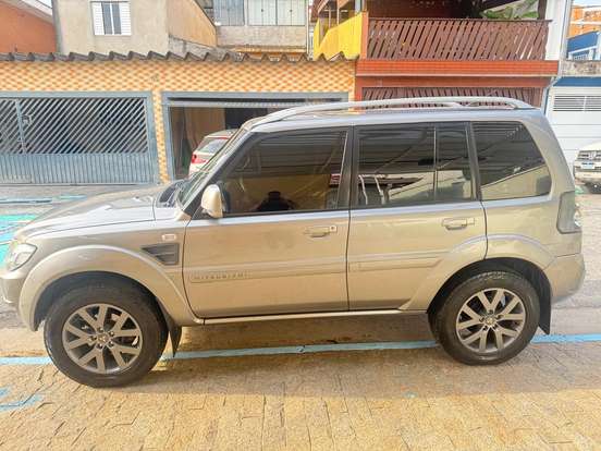 MITSUBISHI-PAJERO TR4-2012