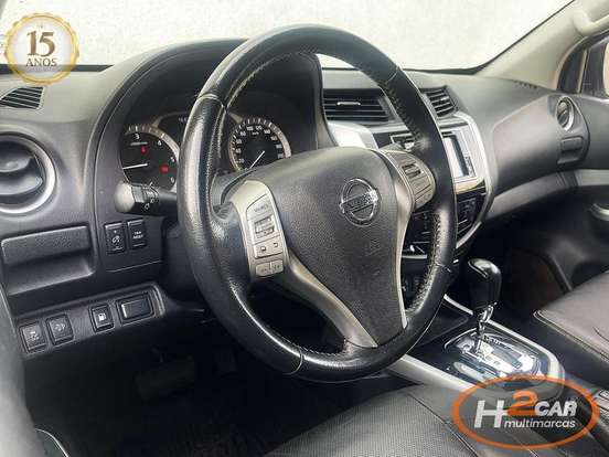 NISSAN-FRONTIER-2.3 16V TURBO DIESEL LE CD 4X4 AUTOMÁTICO NISSAN-FRONTIER-2017