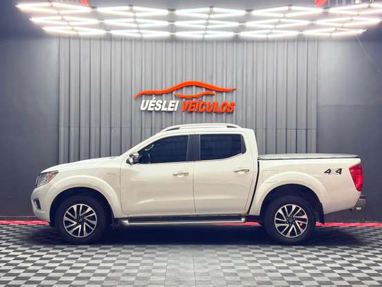 NISSAN-FRONTIER-2.3 16V TURBO DIESEL LE CD 4X4 AUTOMÁTICO NISSAN-FRONTIER-2021