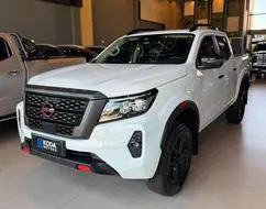 NISSAN FRONTIER 2.3 16V TURBO DIESEL PRO4X CD 4X4 AUTOMÁTICO NISSAN FRONTIER 2.3 16V TURBO DIESEL PRO4X CD 4X4 AUTOMÁTICO