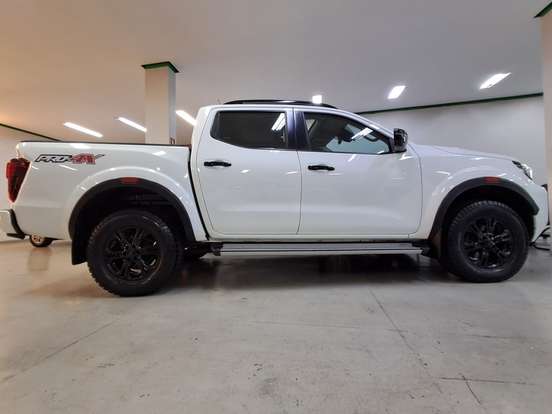NISSAN-FRONTIER-2022