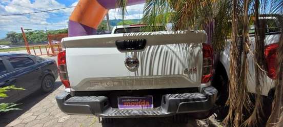 NISSAN-FRONTIER-2022