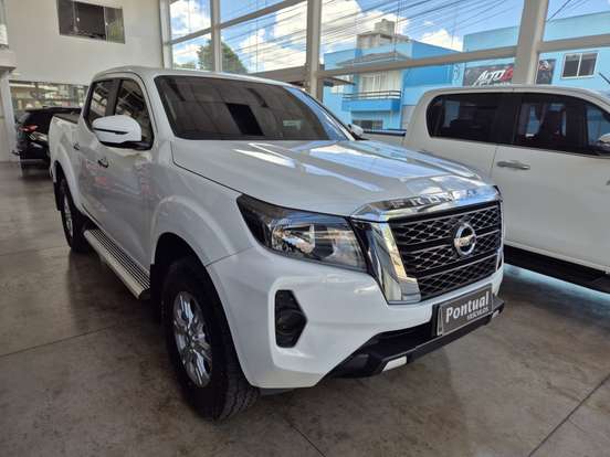 NISSAN-FRONTIER-2022