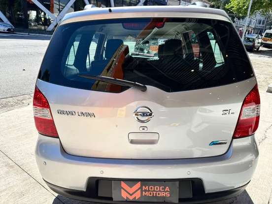 NISSAN-GRAND LIVINA-1.8 SL 16V FLEX 4P AUTOMÁTICO NISSAN-GRAND LIVINA-2012
